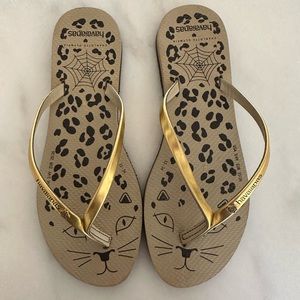 Like new Kid’s Havianas Cat Flip Flops size 3/4Y
